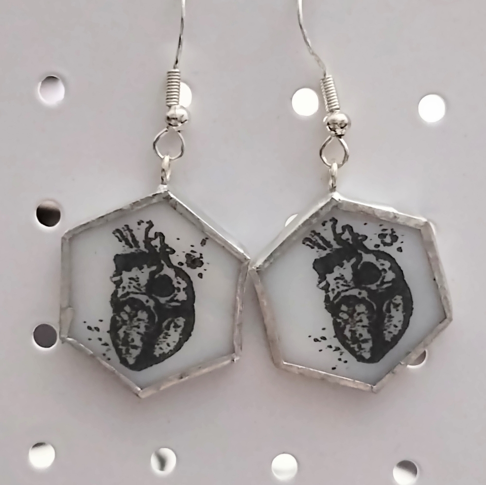 Anatomical heart earrings